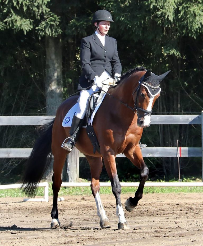 amanda peer and caliente photo b