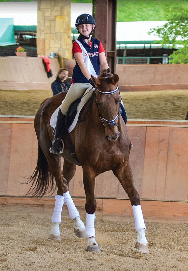 DT-01-yvonne-kusserow-youth-dressage